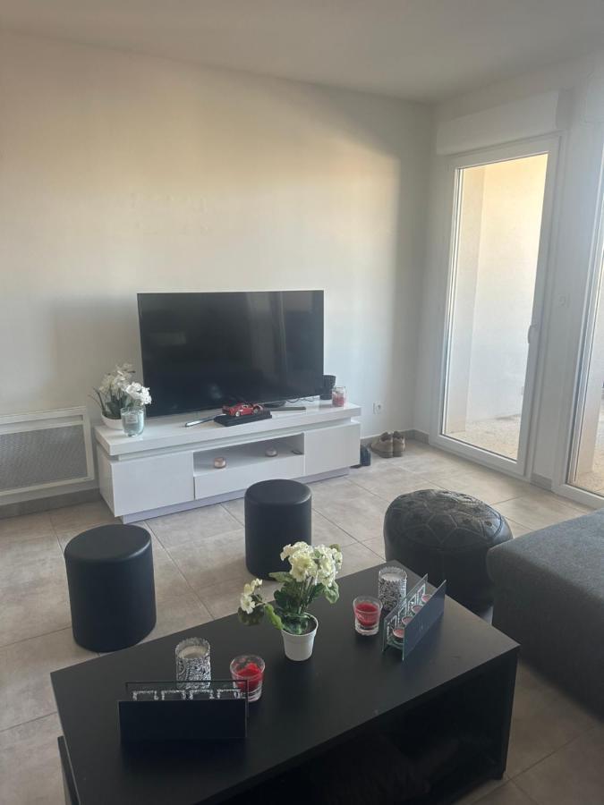 Super Appt 300 M De La Plage Apartment เซริญญ็อง ภายนอก รูปภาพ
